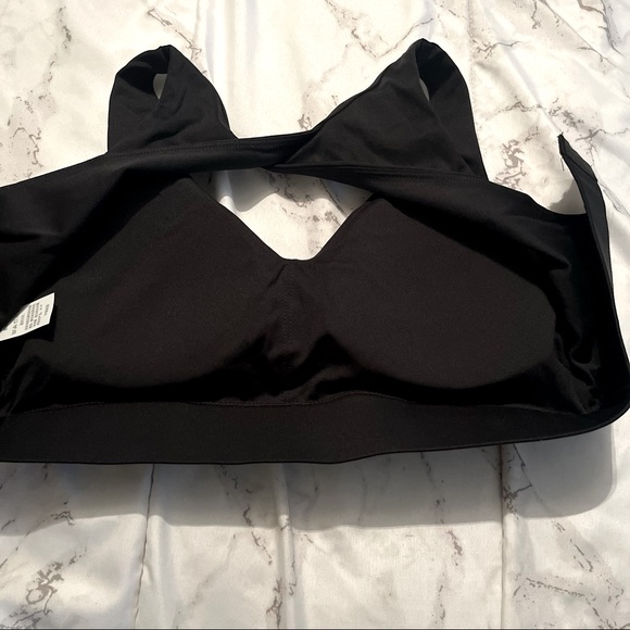 Black sports bra size XL - Picture 3 of 4